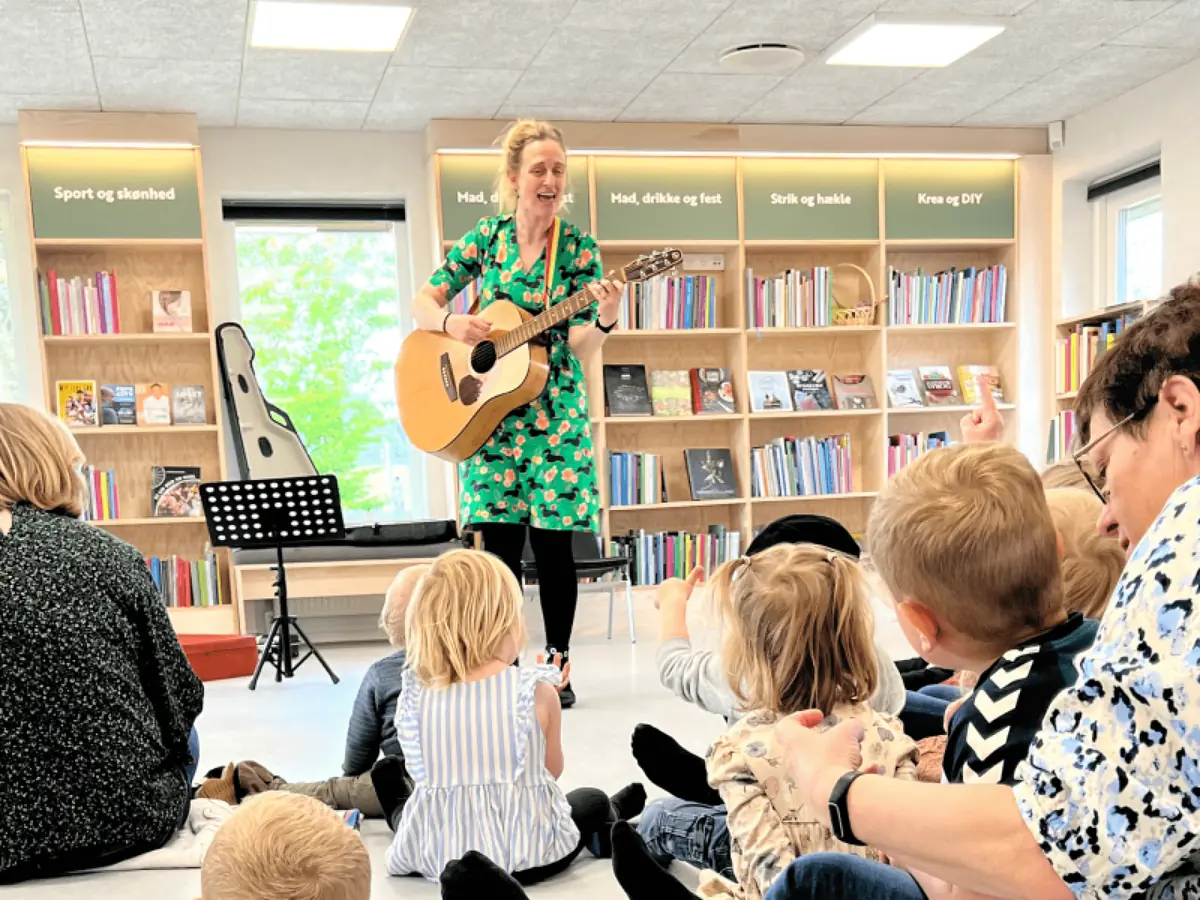Karlas Tju-Hej i Broager — Biblioteket Broager, Broager