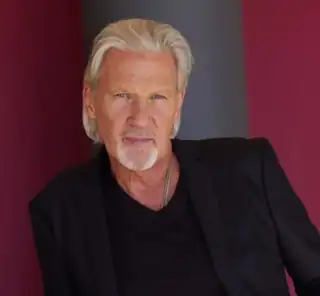 Johnny Logan // Sønderborghus