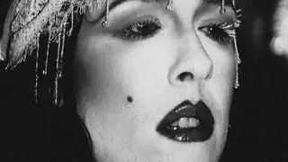 Allie X