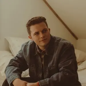 Josiah Queen · Train, Aarhus
