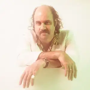 Donny Benet