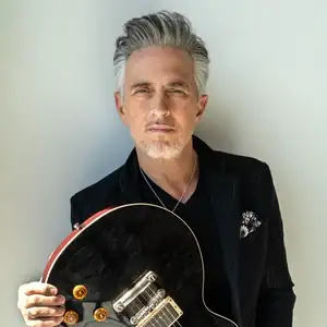 Colin James
