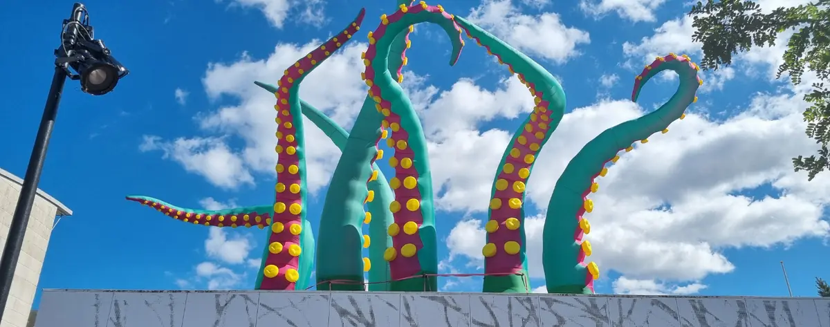 Octopus Attack (GB) — Husum Bibliotek, København