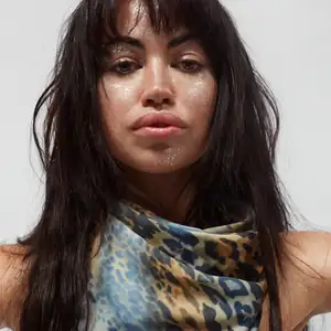Aura Dione