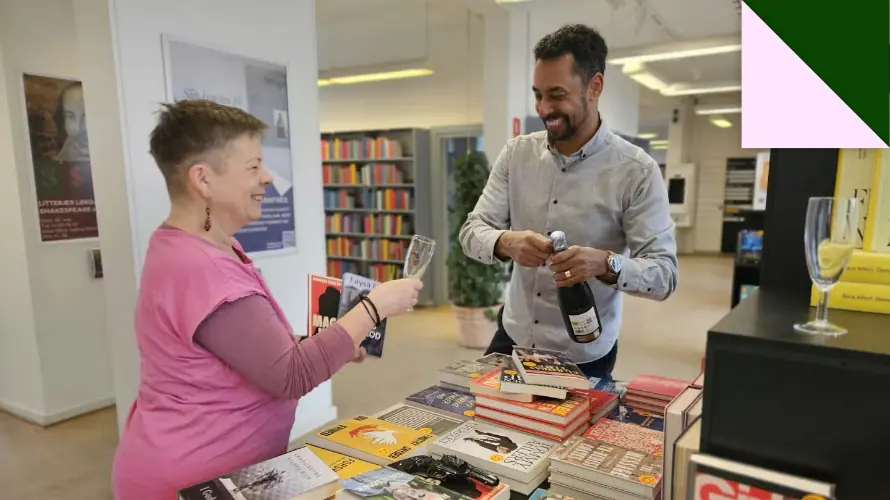 Bubbles & Snacks — Øbro Jagtvej Bibliotek, Copenhagen