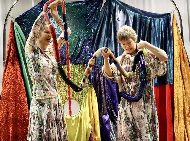 KUN FOR BØRNEHAVER: Børnehaveteater "Gnist" 1-3 år — Gilleleje Bibliotek, Gilleleje