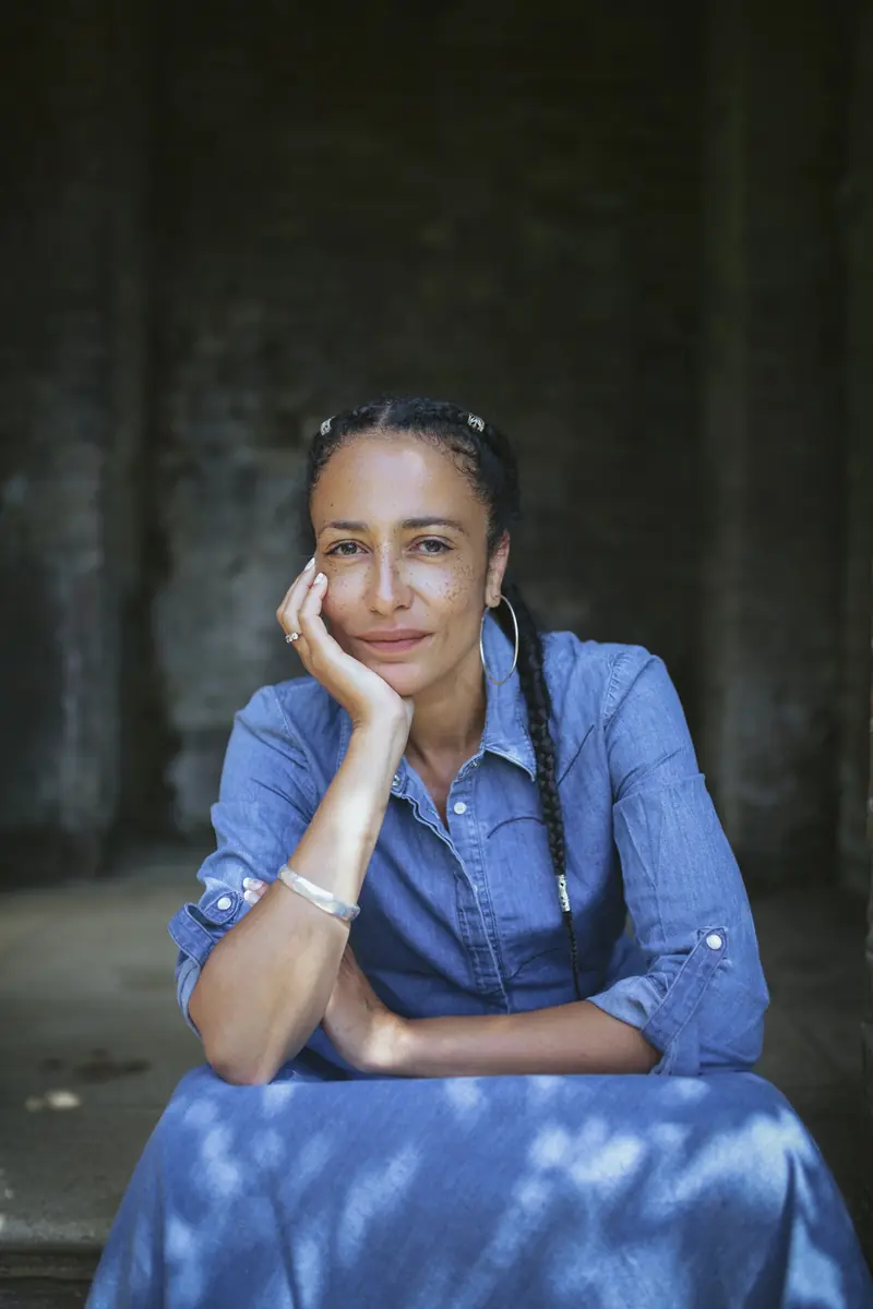 En aften i selskab med Zadie Smiths ”Bedrageren” — Dalum Bibliotek, Odense