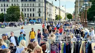 LOPPELINDA at Dronning Louises Bro - Aug Market!