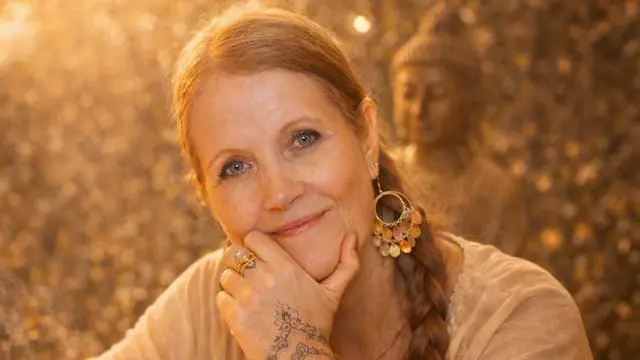 Klarsynsaften Ruds vedby (4291) m. Paloma Zendings — Hos Brighton Clairvoyance, Ruds-Vedby