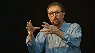 Asser Amdisen. Foredrag 'Danmarkshistorien på 1 1/2 time'