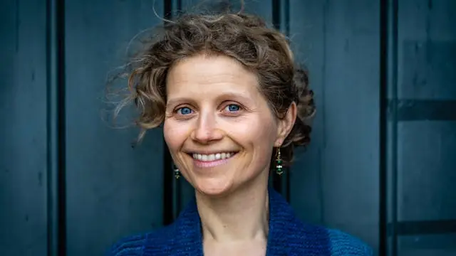 Yoga und Gruppensingen - Eine Stunde sanfte Bewegung für Körper und Stimme — Vipperød Sognegård, Vipperød