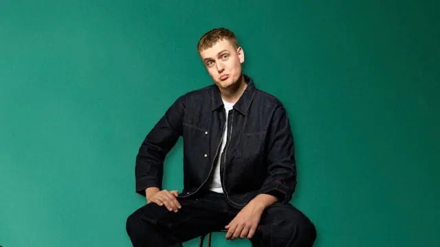 Mathias Bach: SLAP LIGE AF, MOR — Mojo, København