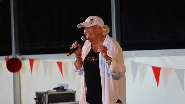 Lis Rytter: MIT LIV MED EN MAND FRA LEMVIG — Knock Knock Comedy Club, København
