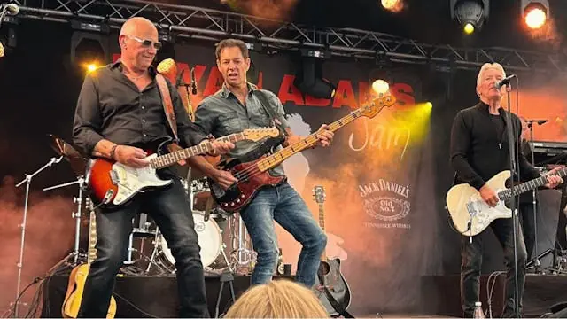 Bryan Adams Jam på 28 Live i Roskilde — 28 Live, Roskilde