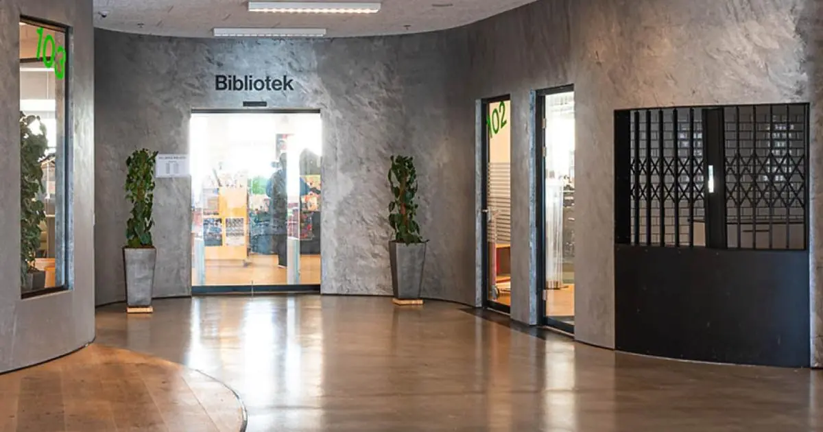 Vollsmose Bibliotek