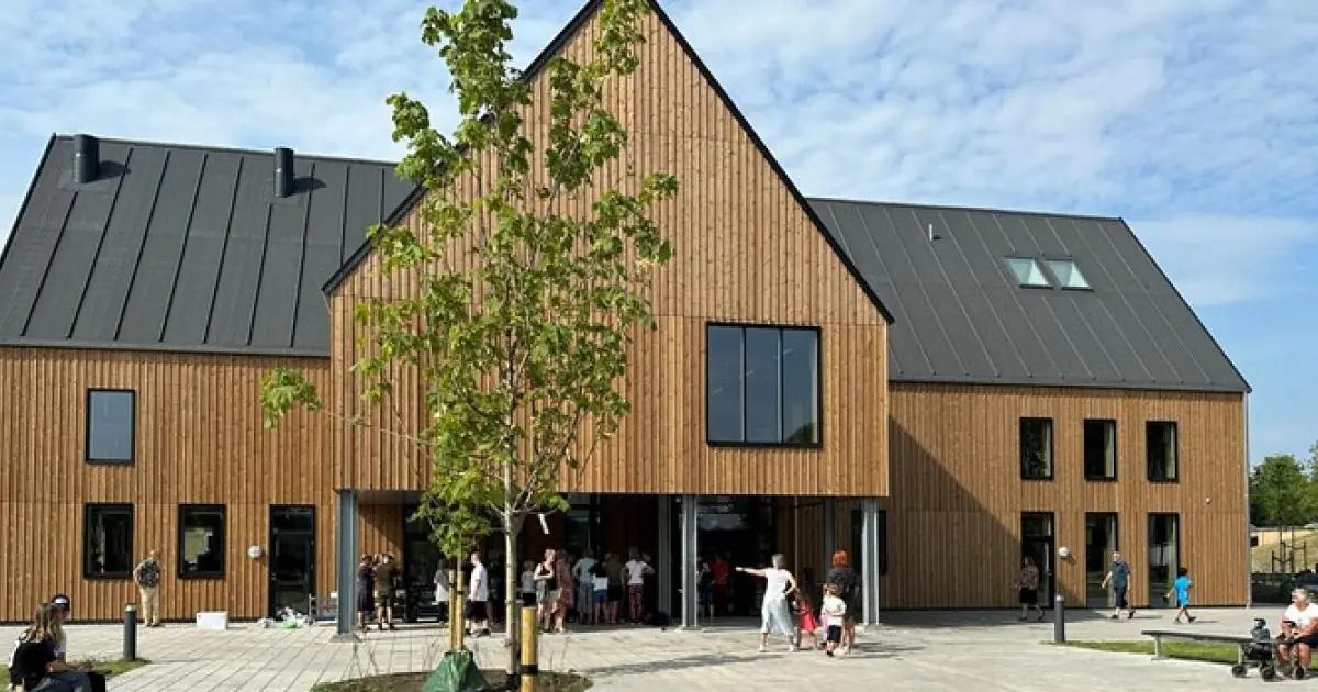 Osted Kombibibliotek